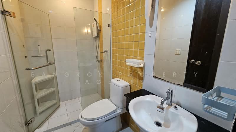 Citi Smart Sukhumvit 18, Bangkok, 366 Soi Sukhumvit 18, Sukhumvit Road, Khlong Toei, Bangkok, 2 Bedrooms, 70 sqm, Condo For Rent, by BANGKOK PROPERTY AGENTS, 500186508 - DDproperty.com