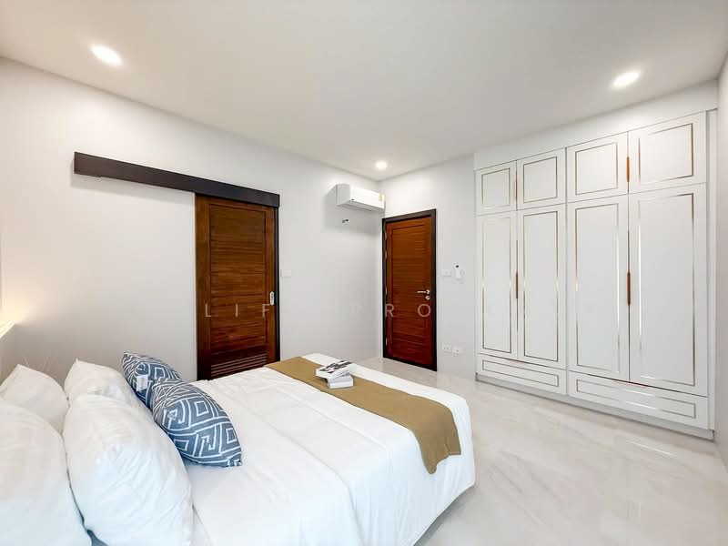 2S0236 Pool villa for sale 19,900,000 baht 4 bedroom 5 bathroom at cherngtalay have fully furnished, ภูเก็ต, เชิงทะเล, ถลาง, ภูเก็ต, 320 ตร.ม., วิลล่า ขาย, โดย PK LIFE Property, 500186510 - DDproperty.com