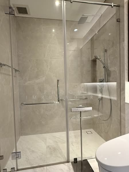 Sindhorn Residence, Bangkok, 54 Soi Ton Son, Lumphini, Pathum Wan, Bangkok, 1 Bedroom, 74 sqm, Condo For Rent, by Phoom Imruangsri, 500186561 - DDproperty.com