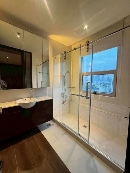 The Lofts Yennakart, Bangkok, 366 ์Soi Nang Linchi Yenakat Road, Chong Nonsi, Yan Nawa, Bangkok, 2 Bedrooms, 93 sqm, Condo For Rent, by Phoom Imruangsri, 500186563 - DDproperty.com