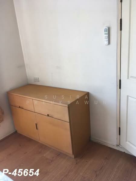 Lumpini Place Sathorn, Bangkok, 124 Naradhiwas Rajanagarindra Rd, Thung Wat Don, Sathon, Bangkok, Studio, 35 sqm, Condo For Rent, by Susira Preuksawun, 500186601 - DDproperty.com