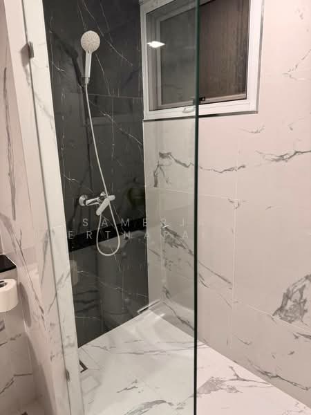 Kasturi Living, Bangkok, 12 Soi Sukhumvit 34, Khong Tan, Khlong Toei, Bangkok, 3 Bedrooms, 180 sqm, Apartment For Rent, by Samerjai Lertnapakriengkai, 500186617 - DDproperty.com