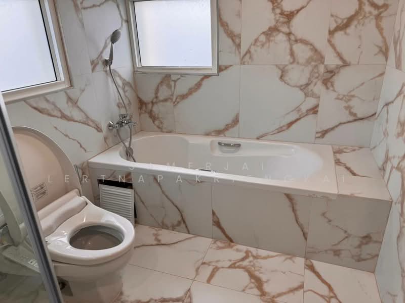 Kasturi Living, Bangkok, 12 Soi Sukhumvit 34, Khong Tan, Khlong Toei, Bangkok, 3 Bedrooms, 180 sqm, Apartment For Rent, by Samerjai Lertnapakriengkai, 500186617 - DDproperty.com