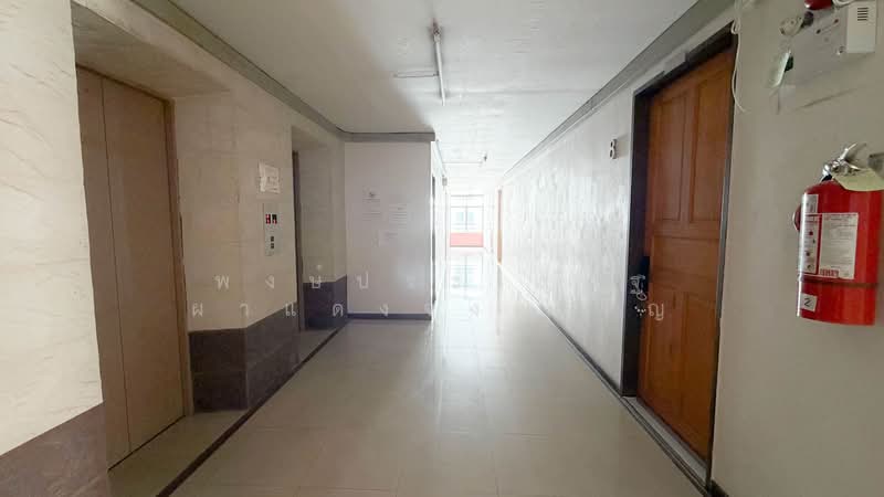 Ratchada City Condominium, Bangkok, 98 Pracha Rat Bamphen 7 Alley, Huai Khwang, Huai Khwang, Bangkok, 1 Bedroom, 29 sqm, Condo For Sale, by พงษ์ประเสริฐ ผาแดงจงเจริญ, 500186680 - DDproperty.com