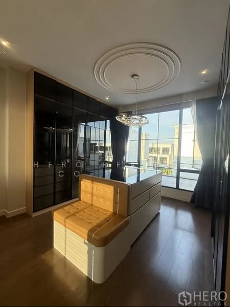 Malton Gates Krungthep Kreetha, Bangkok, Srinakarin-Romklao Road (New Krungthep Kreetha), Saphan Sung, Saphan Sung, Bangkok, 5 Bedrooms, 550 sqm, Single Detached House For Rent, by Hero Realtor Co., Ltd., 500186740 - DDproperty.com