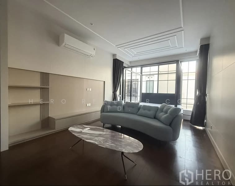 Malton Gates Krungthep Kreetha, Bangkok, Srinakarin-Romklao Road (New Krungthep Kreetha), Saphan Sung, Saphan Sung, Bangkok, 5 Bedrooms, 550 sqm, Single Detached House For Rent, by Hero Realtor Co., Ltd., 500186740 - DDproperty.com