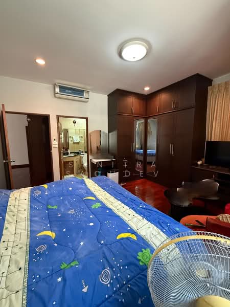 หมู่บ้านชลัฐฐา ซอยศรีนครินทร์ 24, กรุงเทพ, พัฒนาการ, สวนหลวง, กรุงเทพ, 324 ตร.ม., บ้านเดี่ยว ขาย, โดย Sunitra Sachdev, 500186746 - DDproperty.com