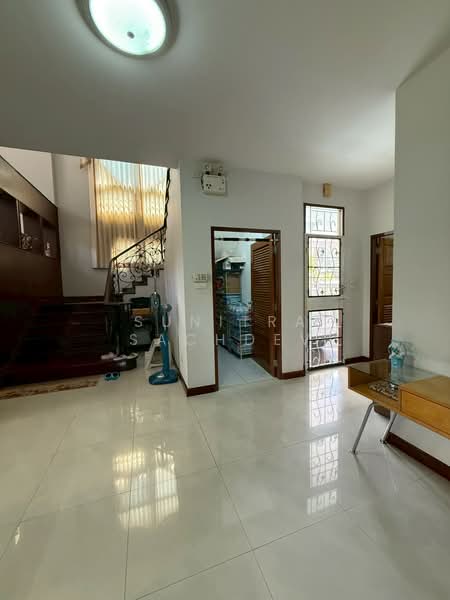 หมู่บ้านชลัฐฐา ซอยศรีนครินทร์ 24, กรุงเทพ, พัฒนาการ, สวนหลวง, กรุงเทพ, 324 ตร.ม., บ้านเดี่ยว ขาย, โดย Sunitra Sachdev, 500186746 - DDproperty.com