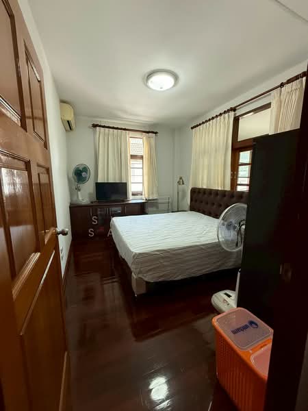 หมู่บ้านชลัฐฐา ซอยศรีนครินทร์ 24, Bangkok, Phatthanakan, Suan Luang, Bangkok, 5 Bedrooms, 324 sqm, Single Detached House For Sale, by Sunitra Sachdev, 500186746 - DDproperty.com