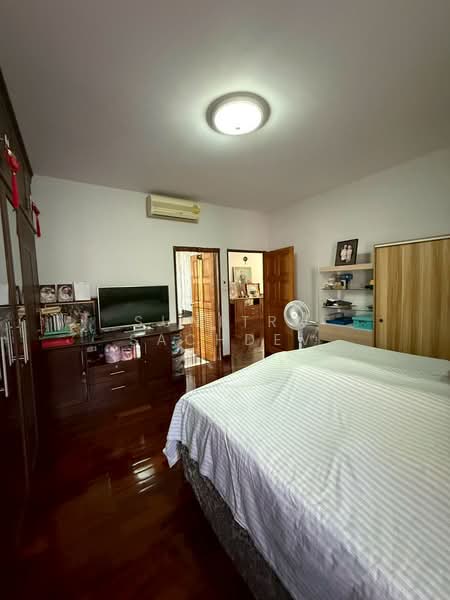 หมู่บ้านชลัฐฐา ซอยศรีนครินทร์ 24, Bangkok, Phatthanakan, Suan Luang, Bangkok, 5 Bedrooms, 324 sqm, Single Detached House For Sale, by Sunitra Sachdev, 500186746 - DDproperty.com