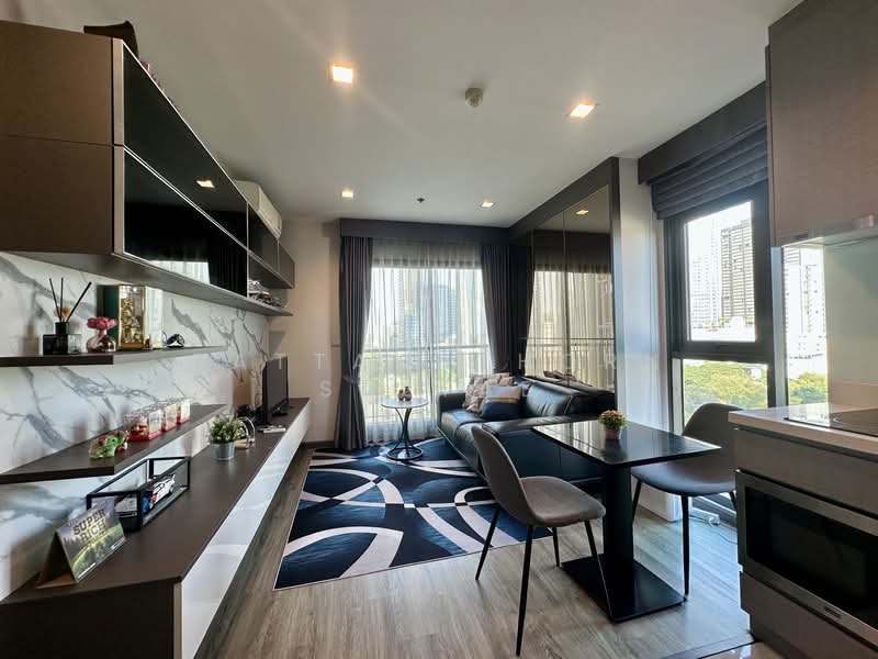 Rhythm Sukhumvit 36-38, Bangkok, 55 Soi Sukhumvit 36, Sukhumvit Road, Phra Kanong, Khlong Toei, Bangkok, 1 Bedroom, 49 sqm, Condo For Sale, by Rattanathorn Saetae, 500186764 - DDproperty.com