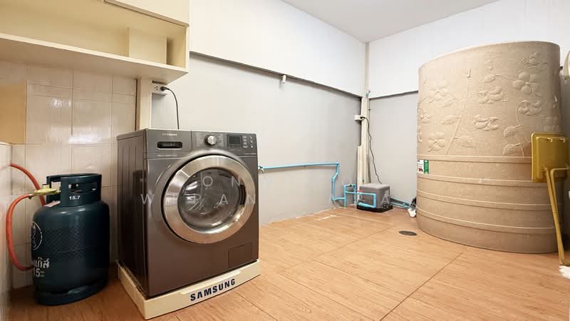 Pruksa Ville 57 Pattanakarn : พฤกษาวิลล์ 57 พัฒนาการ, กรุงเทพ, ซอยพัฒนาการ 38, สวนหลวง, สวนหลวง, กรุงเทพ, 120 ตร.ม., ทาวน์เฮ้าส์ ให้เช่า, โดย Ponwimol Wipanarapai, 500186781 - DDproperty.com