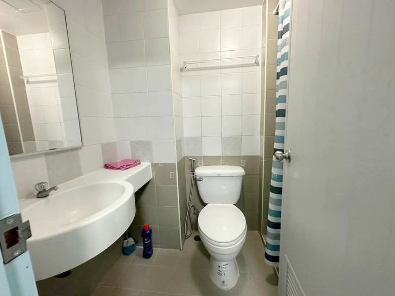 Lumpini Condo Town Bodindecha Ramkhamhaeng, Bangkok, Soi Ramkhamhaeng 43/1, Phlapphla, Wang Thonglang, Bangkok, 1 Bedroom, 28 sqm, Condo For Sale, by The Best Property ดล, 500186794 - DDproperty.com