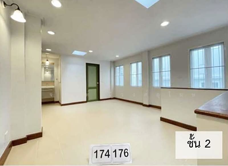 อาคาร 3 ชั้น 97-204 ตรม. ติดถนนเยาวราช ใกล้โรงแรมแกรนด์ไชน่า และ MRT สามยอด, กรุงเทพ, เยาวราช, จักรวรรดิ, สัมพันธวงศ์, กรุงเทพ, 204 ตร.ม., พื้นที่ขายของ ให้เช่า, โดย ชนิจนันท์ มีวงศ์อุโฆษ, 500186802 - DDproperty.com