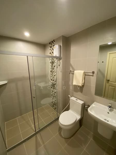 Supalai Veranda Rama 9, Bangkok, 349 Rama 9, Bang Kapi, Huai Khwang, Bangkok, 2 Bedrooms, 75 sqm, Condo For Rent, by Sunitra Sachdev, 500186823 - DDproperty.com