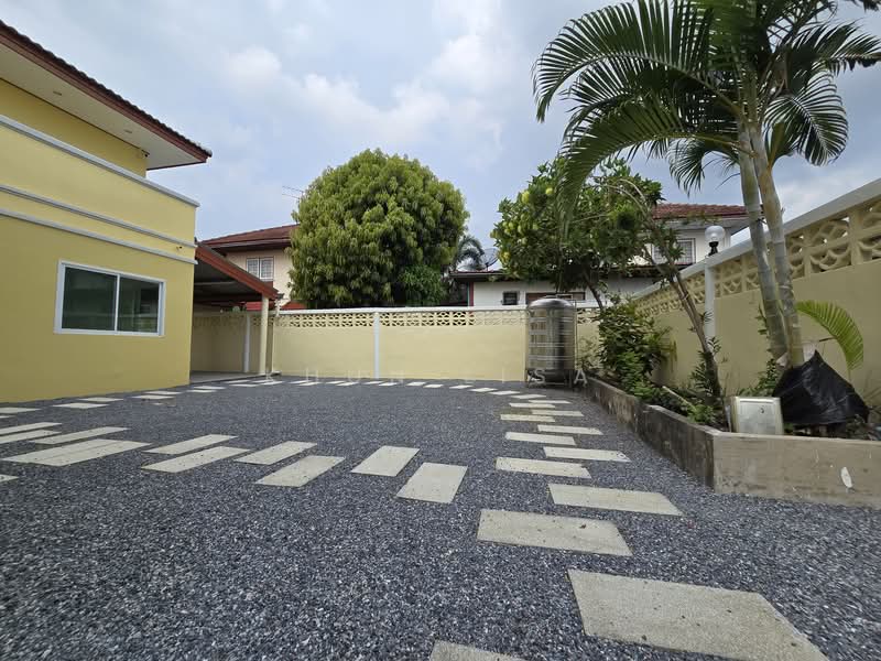 Mitpracha Villa Village : หมู่บ้านมิตรประชาวิลล่า, นนทบุรี, ซอย มิตรประชา, บางรักพัฒนา, บางบัวทอง, นนทบุรี, 250 ตร.ม., บ้านเดี่ยว ขาย, โดย Khun Lisa, 500186835 - DDproperty.com