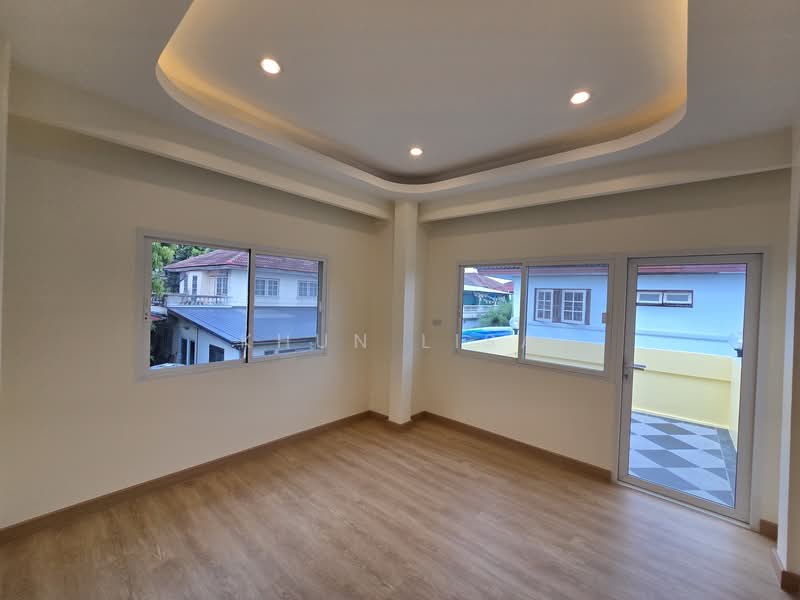 Mitpracha Villa Village, Nonthaburi, Soi Mitpracha, Bang Rak Pattana, Bang Bua Thong, Nonthaburi, 4 Bedrooms, 250 sqm, Single Detached House For Sale, by Khun Lisa, 500186835 - DDproperty.com