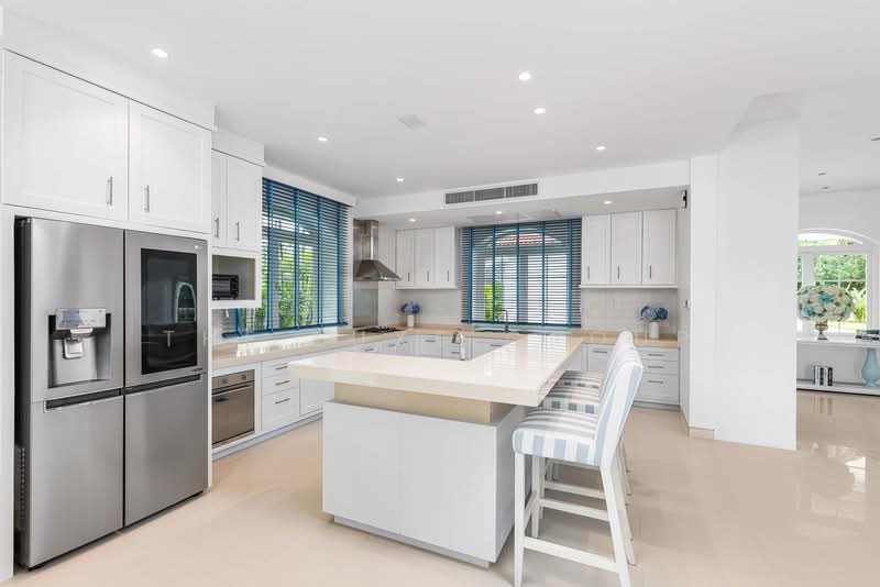 Carpe Diem Villa, Phangnga, Khok Kloi, Takua Thung, Phangnga, 6 Bedrooms, 2,629 sqm, Villa For Sale, by The Luxe Group, 500186846 - DDproperty.com