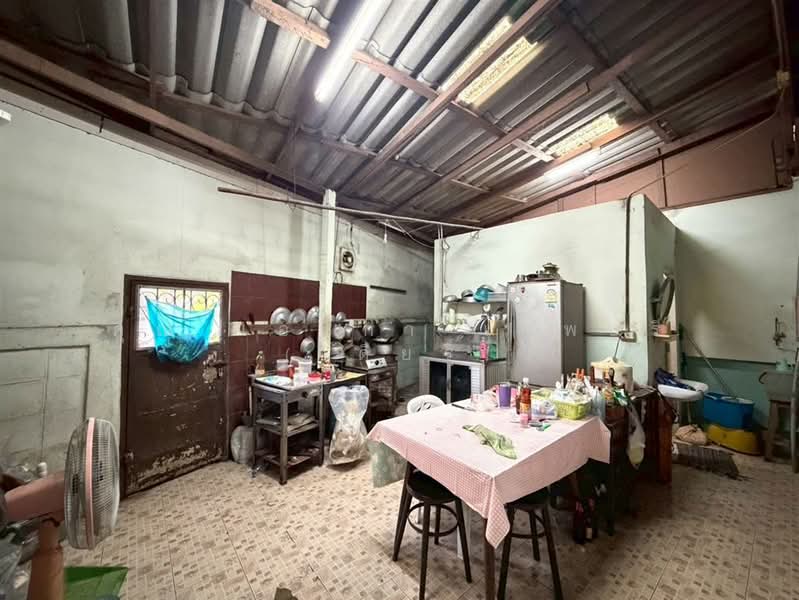 บ้านเดี่ยว 2 ชั้น 52 ตร.ว. บ้านเดี่ยว ซอยเพชรเกษม49 ถนนเพชรเกษม, Bangkok, Lak Song, Bang Khae, Bangkok, 5 Bedrooms, 200 sqm, Single Detached House For Sale, by คุณ เอมิกา เทพบุรี (เดียร์), 500186862 - DDproperty.com