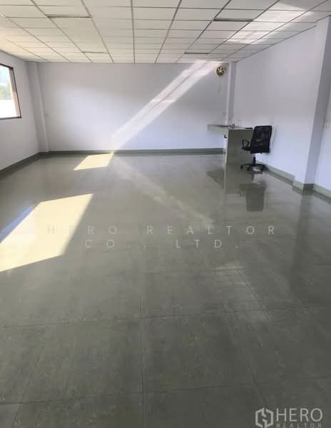 For Sale Standalone Factory in Free Zone Navanakorn Industrial Khlong Luang Pathum Thani HRE00392, Pathum Thani, Khlong Nung, Khlong Luang, Pathum Thani, , 1,200 sqm, Warehouse/Factory For Sale, by Hero Realtor Co., Ltd., 500186877 - DDproperty.com