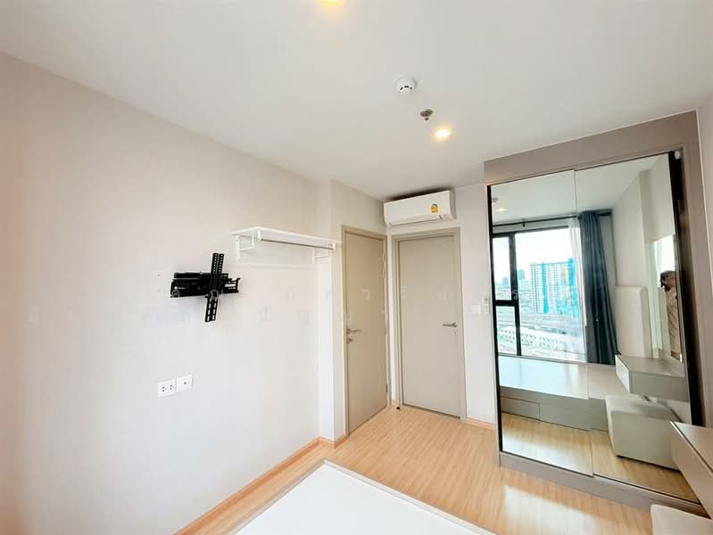 The Privacy Thaphra Interchange, Bangkok, 11 Soi Charan Sanitwong 1, Wat Tha Pra, Bangkok Yai, Bangkok, 1 Bedroom, 26 sqm, Condo For Sale, by คุณ ภัควรินธร อัครศักดิ์ปัญญา (แนน), 500186880 - DDproperty.com