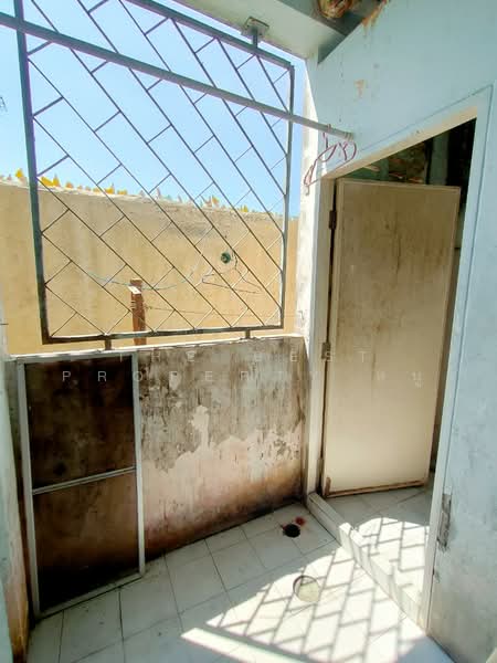 อพาร์ทเม้นท์กระทุ่มแบน สมุทรสาคร, สมุทรสาคร, อ้อมน้อย, กระทุ่มแบน, สมุทรสาคร, 100 ตร.ม., กิจการ ขาย, โดย The Best Property หนู, 500186903 - DDproperty.com