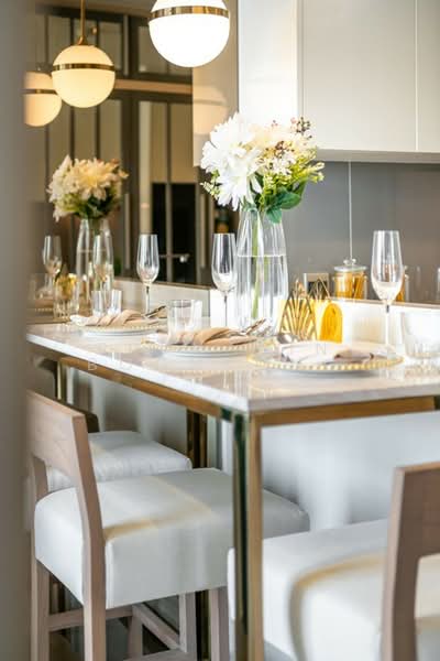 M Thonglor 10, Bangkok, 9 Soi Ekkamai 12, Ekkamai Road, Khlong Tan Nua, Watthana, Bangkok, 2 Bedrooms, 58 sqm, Condo For Rent, by Suthasin Boonkong, 500186915 - DDproperty.com