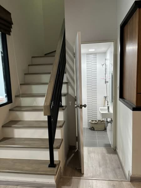 Siri Place Bangna-Theparak, Samut Prakan, Bangphli Yai, Bang Plee, Samut Prakan, 3 Bedrooms, 99 sqm, Townhouse For Rent, by Agent Pla, 500186924 - DDproperty.com