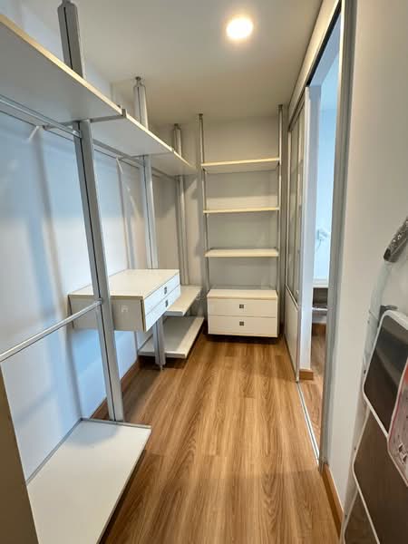 The Parkland Srinakarin, Samut Prakan, 577 Tambon Samrong Nua, Samrong Nua, Muang Samut Prakarn, Samut Prakan, 2 Bedrooms, 58 sqm, Condo For Rent, by วรัญญา โคตรสมบัติ, 500186932 - DDproperty.com