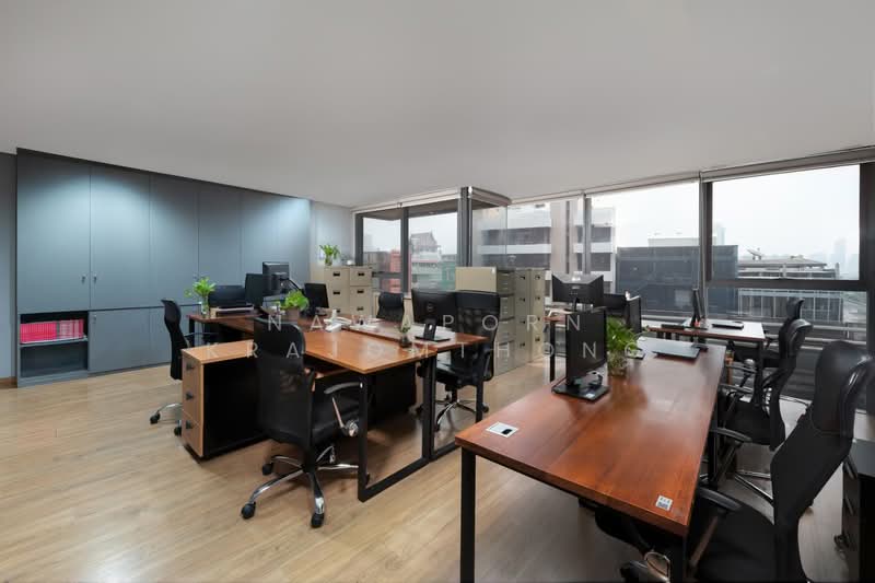 Siamese Ratchakru, Bangkok, พหลโยธิน, Samsen Nai, Phaya Thai, Bangkok, , 320 sqm, Office Space For Rent, by Nawaporn Krajomthong, 500186943 - DDproperty.com
