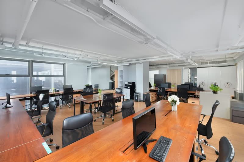 Siamese Ratchakru, Bangkok, พหลโยธิน, Samsen Nai, Phaya Thai, Bangkok, , 320 sqm, Office Space For Rent, by Nawaporn Krajomthong, 500186943 - DDproperty.com