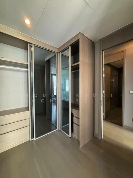 The Esse at Singha Complex, Bangkok, 1788 New Petchaburi Rd, Khlongtoei Nua, Watthana, Bangkok, 2 Bedrooms, 77 sqm, Condo For Sale, by Chomratkamol Soontorntarawong (Gor), 500186955 - DDproperty.com