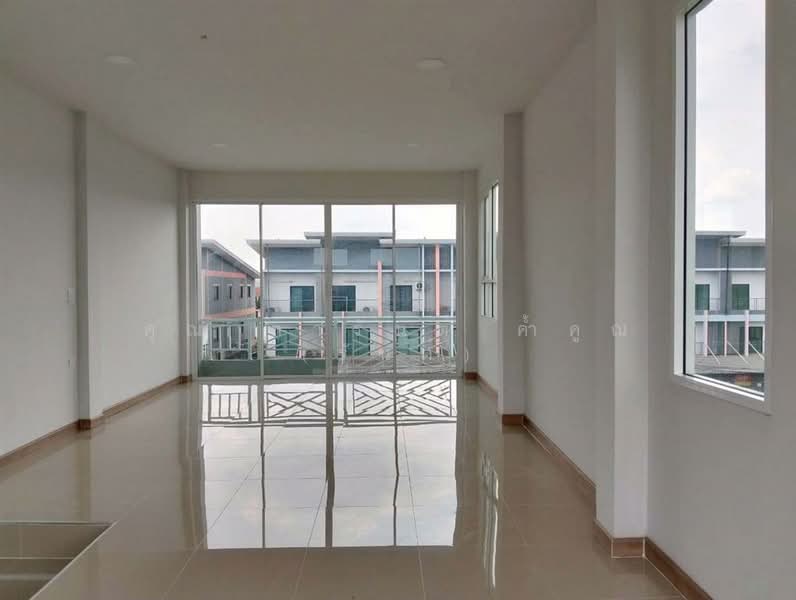 ทาวน์โฮม 3 ชั้น 43 ตร.ว. ทาวน์โฮม ใกล้ตลาดนานาเจริญ ถนนรังสิต-นครนายก, ปทุมธานี, คูคต, ลำลูกกา, ปทุมธานี, 180 ตร.ม., ทาวน์เฮ้าส์ ขาย, โดย คุณ การันต์ ค้ำคูณ (รันต์), 500186958 - DDproperty.com