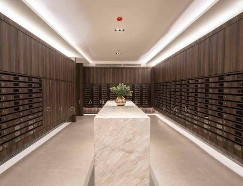 Mazarine Ratchayothin, Bangkok, Soi Phahonyothin 30, Phahonyothin Road, Chan Kasem, Chatuchak, Bangkok, 1 Bedroom, 25 sqm, Condo For Rent, by Tanakrit Chotbuddkayan, 500187000 - DDproperty.com