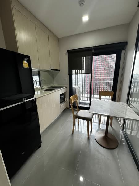 Metris Rama 9-Ramkhamheang, Bangkok, New Rama 9 Road, Hua Mak, Bang Kapi, Bangkok, 1 Bedroom, 30 sqm, Condo For Rent, by Phitchaporn Buamag, 500187009 - DDproperty.com