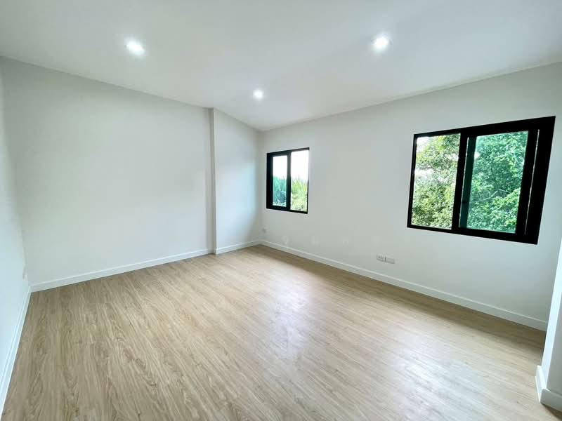 Nusasiri City Rama 2, Samut Sakhon, Rama 2 km 15, Bang Nam Chut, Muang Samut Sakhon, Samut Sakhon, 4 Bedrooms, 400 sqm, Single Detached House For Sale, by ดนิตา จุมพลา, 500187018 - DDproperty.com