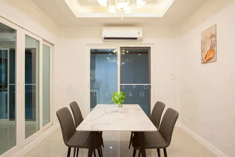 Casa Ville Watcharapon, Bangkok, Watcharapol Road, Sai Mai, Sai Mai, Bangkok, 4 Bedrooms, 260 sqm, Single Detached House For Rent, by Phitchaporn Buamag, 500187023 - DDproperty.com
