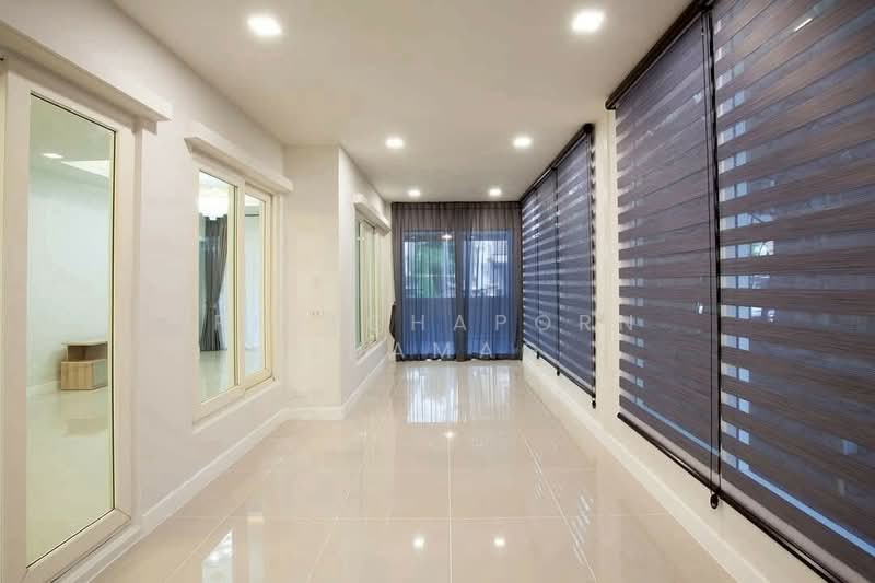 Casa Ville Watcharapon, Bangkok, Watcharapol Road, Sai Mai, Sai Mai, Bangkok, 4 Bedrooms, 260 sqm, Single Detached House For Rent, by Phitchaporn Buamag, 500187023 - DDproperty.com