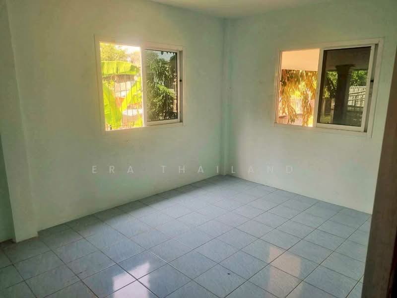 For Sale - ขายบ้านเดี่ยว ถนนรังสิต-ปทุมธานี 128 ตร.ม. ใกล้ ตลาดทรัพย์ปทุม, Pathum Thani