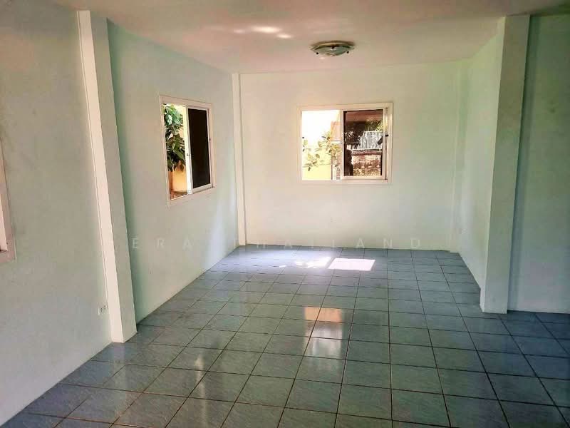 For Sale - ขายบ้านเดี่ยว ถนนรังสิต-ปทุมธานี 128 ตร.ม. ใกล้ ตลาดทรัพย์ปทุม, Pathum Thani