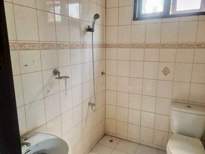 For Sale - ขายบ้านเดี่ยว ถนนรังสิต-ปทุมธานี 128 ตร.ม. ใกล้ ตลาดทรัพย์ปทุม, Pathum Thani