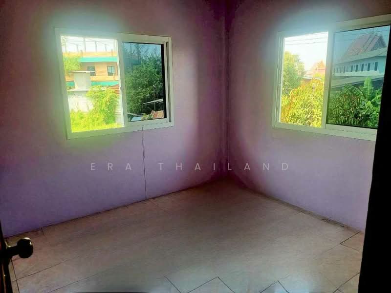 For Sale - ขายบ้านเดี่ยว ถนนรังสิต-ปทุมธานี 128 ตร.ม. ใกล้ ตลาดทรัพย์ปทุม, Pathum Thani