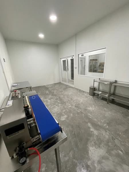 ให้เช่าโรงงาน สถานที่ ผลิตอาหาร ผลิตเครื่องสำอาง พุทมณฑลสาย 1 ตลิ่งชัน กรุงเทพ, กรุงเทพ, บางเชือกหนัง, ตลิ่งชัน, กรุงเทพ, 100 ตร.ม., โกดัง-โรงงาน ให้เช่า, โดย Jakarin Houpramong, 500187036 - DDproperty.com