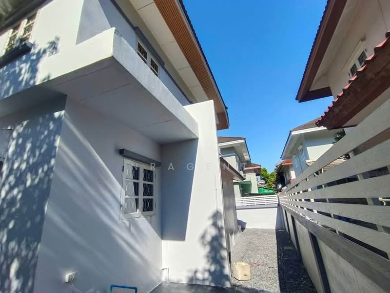 Flora Ville Park City Suwinthawong, Bangkok, Suwinthawong Road, Lam Phak Chi, Nong Chok, Bangkok, 3 Bedrooms, 150 sqm, Single Detached House For Sale, by NRagent, 500187037 - DDproperty.com