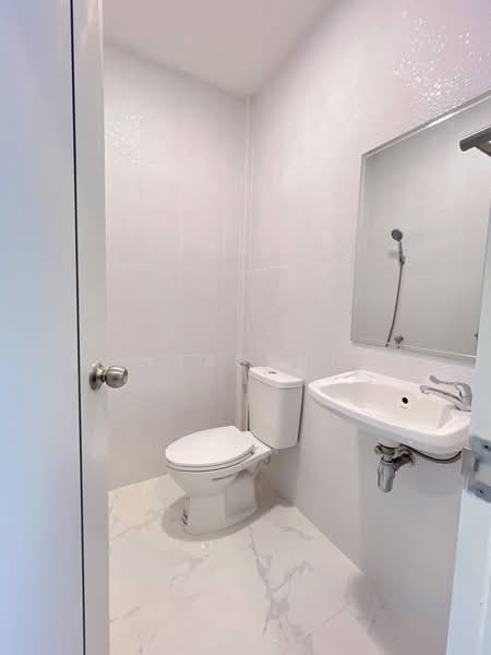 Baan Lapawan 3, Nonthaburi, Lam Pho, Bang Bua Thong, Nonthaburi, 2 Bedrooms, 98 sqm, Townhouse For Sale, by NRagent, 500187058 - DDproperty.com