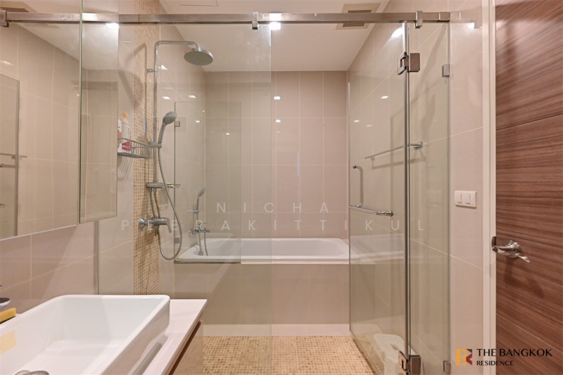 Q Asoke, Bangkok, 1678 Petchaburi Road, Makkasan, Ratchathewi, Bangkok, 1 Bedroom, 45 sqm, Condo For Rent, by Nicha Peerakittikul, 500187065 - DDproperty.com