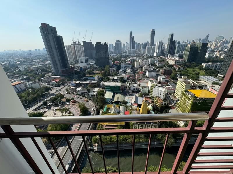 For Rent - Supalai Parc Ekkamai-Pattanakarn, Bangkok