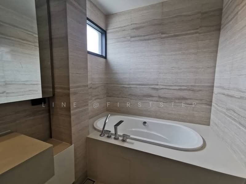 Parc Priva, Bangkok, Thiam Ruammit Road, Huai Khwang, Huai Khwang, Bangkok, 4 Bedrooms, 300 sqm, Single Detached House For Rent, by LINE @firststep, 500187088 - DDproperty.com