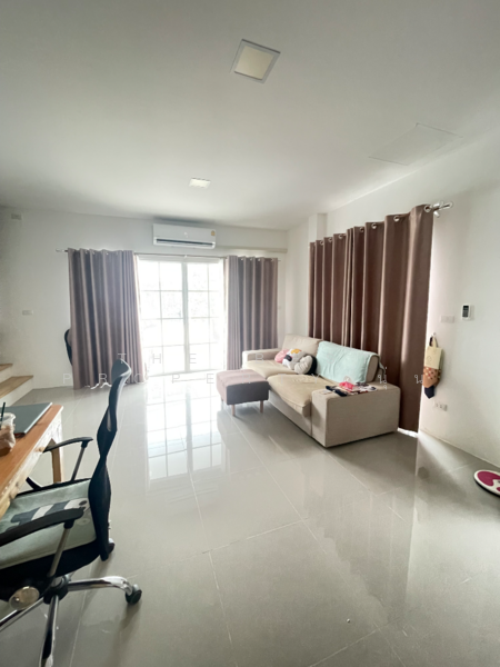 ประภัสสร แกรนด์วิลล์ 24, ชลบุรี, บางนาง, พานทอง, ชลบุรี, 100 ตร.ม., บ้านแฝด ขาย, โดย The Best Property นุ่น, 500187093 - DDproperty.com