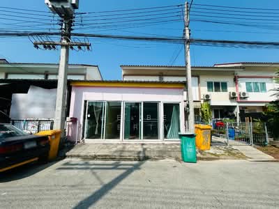 ขาย - เอื้ออาทร คลองเก้า รังสิต-นครนายก, ปทุมธานี